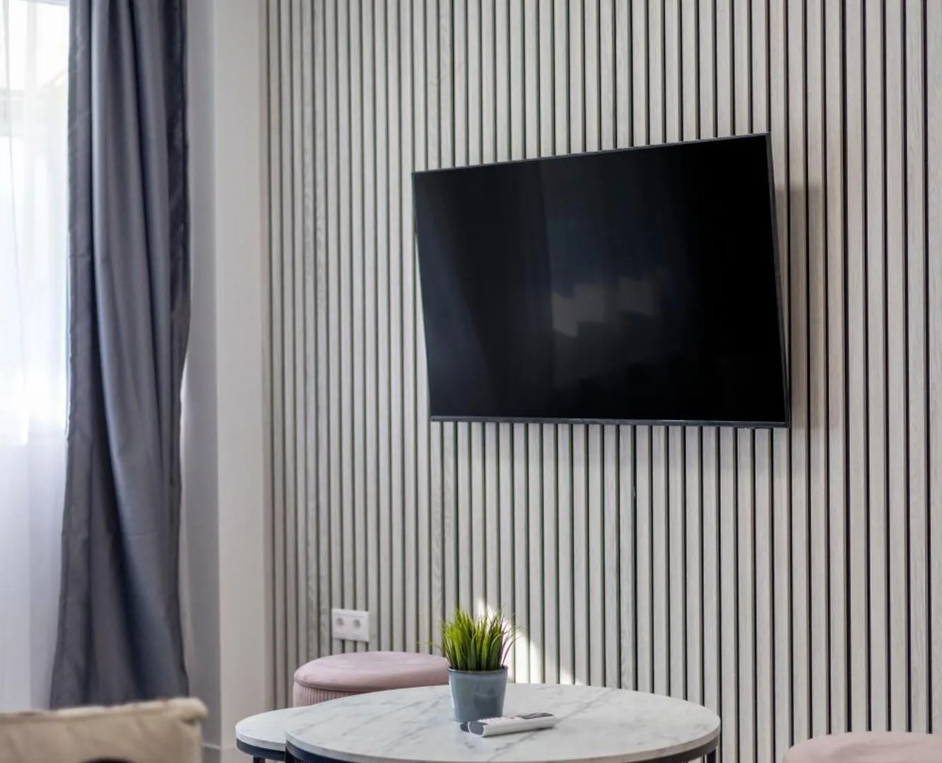 Deluxe & Minimalistic Central Residence In The Heart Of Budapest