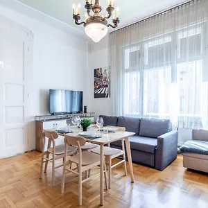  Appartement Huge In The Center