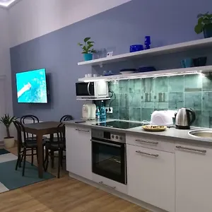 Daire Tempo Life, Budapeşte